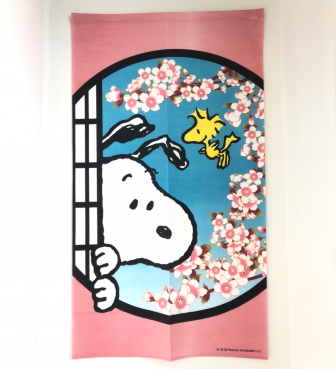 スヌーピーのれん 丸窓－桜