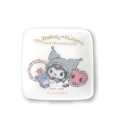 ﾏｲﾒﾛﾃﾞｨ50th･ｸﾛﾐ20th ﾌﾟﾁ角小皿(ｸﾛﾐ)KS